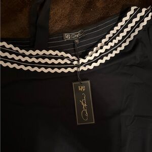 Black and White Top with Wavy Trim